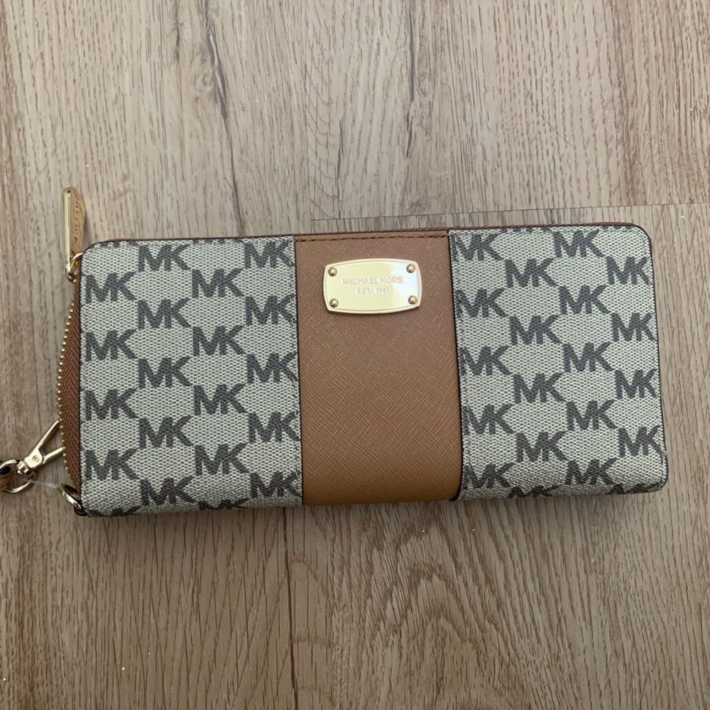 Michael Kors Wristlet/Wallet Brown/Beige MK Print